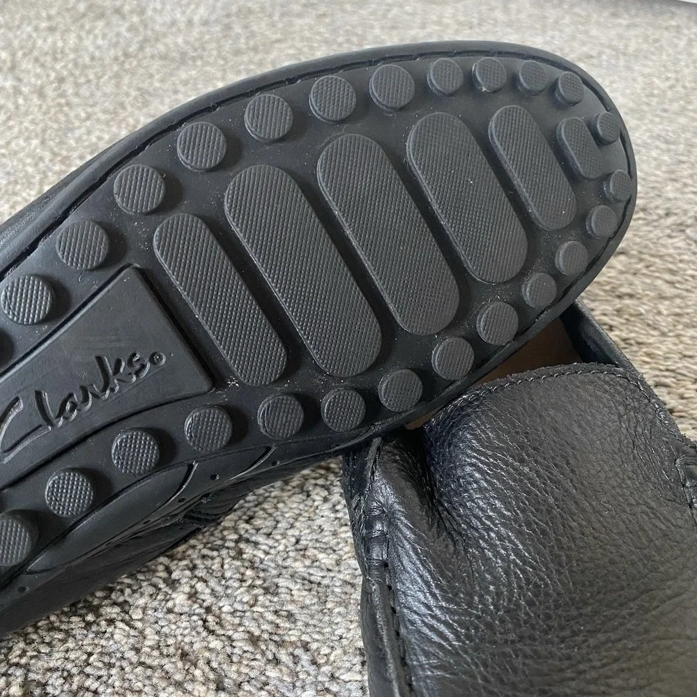 Clarks Collection Loafer Moccasins Size 8M EU 41 Black Soft Leather Comfort